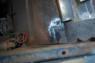 Illustration for article titled Truck welding begins